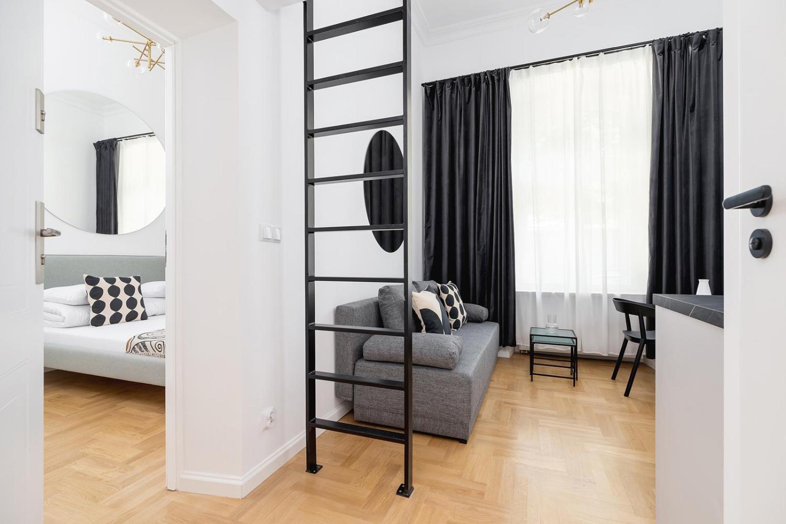 One-Bedroom Apartment